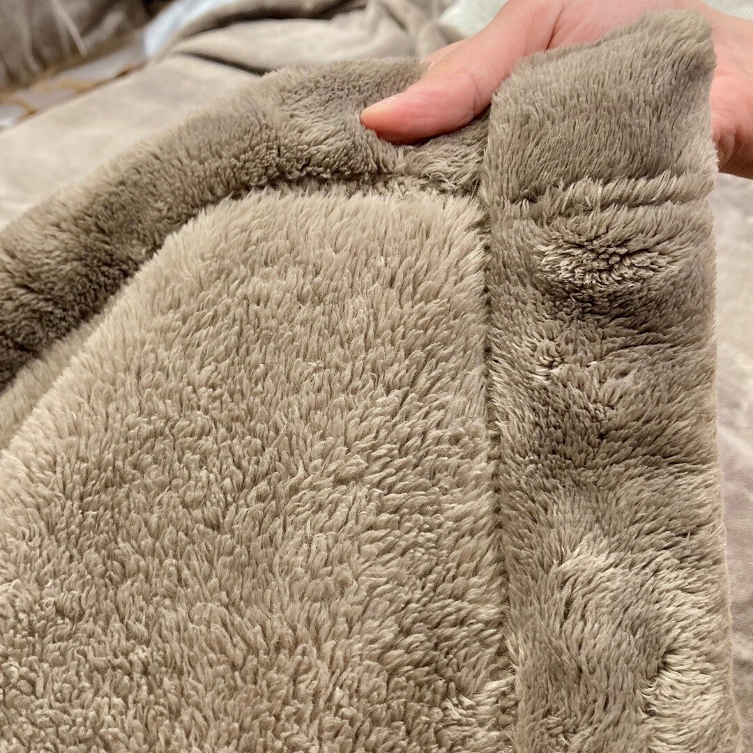 宮古島シティ】厚手毛布でぬくぬくな睡眠時間｜ 無印良品